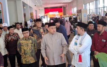 Tabe, 10 Ribu Muslimah Ramaikan Salam Indonesia di Makassar