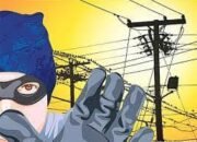 Panggaukannu! Terlibat Pencurian Kabel BTS, Pria di Makassar “Tabbulinta’ ‘” Disangkar Besi Polisi