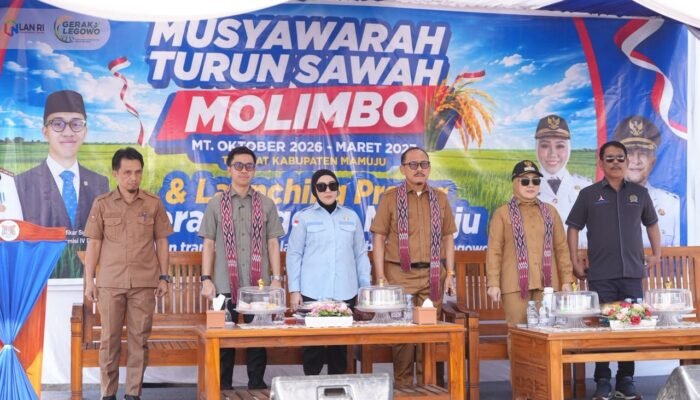 Malimbo 2026 di Mamuju, Gubernur Sulbar Apresiasi ki Anggota DPR RI Zulfikar Suhardi, Petani Mamuju Dapat Alsintan dan Pupuk