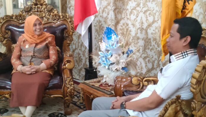 Bupati Ratnawati Terima Audiensi UIAD Sinjai, Pastikan Hadir di Wisuda 200 Mahasiswa
