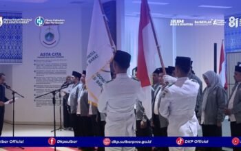 Kukuhkan Pengurus BWI Sulbar, Suhardi Duka Dorong ki Wakaf Lebih Produktif untuk Kemaslahatan Umat