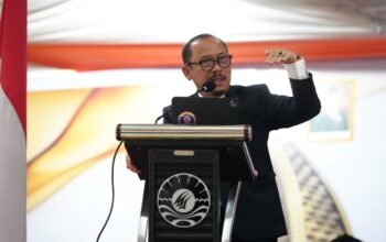 Orasi Ilmiah di UNM, Gubernur Sulbar Dorong ki Perguruan Tinggi Kuasai Teknologi Pengolahan Tanah Jarang