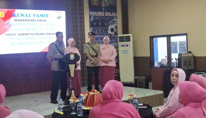 Kapolres Pimpin Ki Kenal Pamit Wakapolres Sinjai