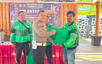 Gandeng Komunitas Ojol dan Opang, Ditlantas Polda Sulbar Cetak ki Pelopor Keselamatan Jalan Raya