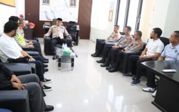 Kunjungan Kerja ke Polres Majene, Kapolda Sulbar Bakar Semangat Personel Dorong ki Pelayanan Lebih Optimal