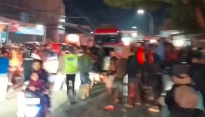 Video Viral: Tangki Pertalite Tujuan Jeneponto Diduga Dihadang di Tengah Antrean SPBU Panaikang