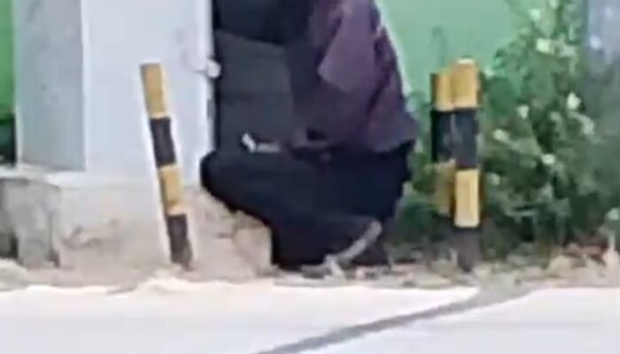 Resahkan Warga, Diduga ODGJ Berulang Kali Matikan Lampu Jalan di Sinjai