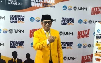 Arifin Manggau Mendaftar Calon Rektor UNM, Usung Tagline “Sama-Sama Ki”