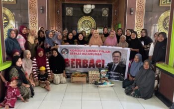 Tauwwa 40 KK di Bintarore Terima ki Sembako dari KSP Berkat. Ini Disampaikan Andi Makkasau 