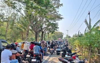 Jalan Trans Sulawesi Dipadati ki Penonton Sandeq Silumba 2026