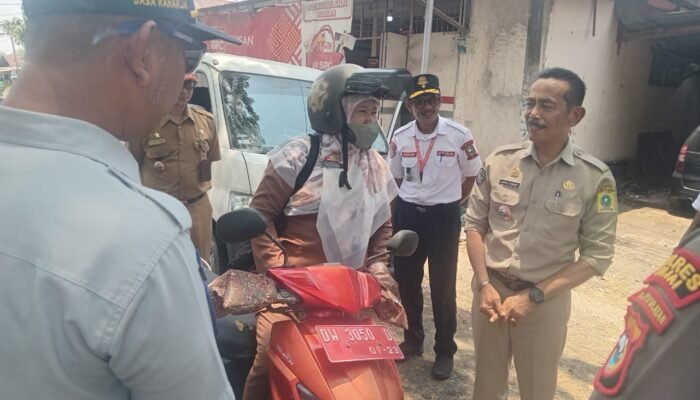 Pemkab Sinjai Gelar Operasi Terpadu Tertib Pajak Kendaraan, Kendaraan Dinas Tak Luput Diperiksa