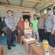 Cocok ki Tauwwa Kapolsek Sinjai Selatan Pimpin Penyerahan Bantuan Korban Kebakaran di Desa Puncak