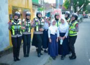 Manis dan Menawan, Polwan Ditlantas Polda Sulbar Peringati ki HUT ke-78 dengan Aksi Cinta Keselamatan di Jalan Raya
