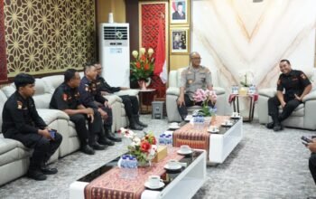 Kapolda Sulbar Terima Kunjungan Silaturahmi Senkom, Eratkan ki Sinergi Jaga Kamtibmas yang Kondusif