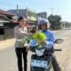 Pengendara Tertib di Mamuju Dapat ki Kejutan Manis Dari Polantas Polda Sulbar Pulang Bawa Sayur Segar