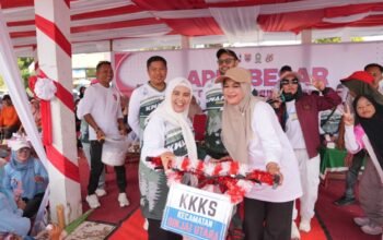 Porei, Lepas Ribuan Peserta Jalan Sehat, Bupati Sinjai: Ajang Perkuat Silaturahmi dan Hidup Sehat