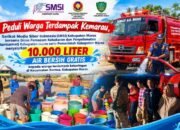 Peduli Warga Terdampak Kemarau, SMSI Maros dan Damkar Bagikan 10 Ribu Liter Air Bersih