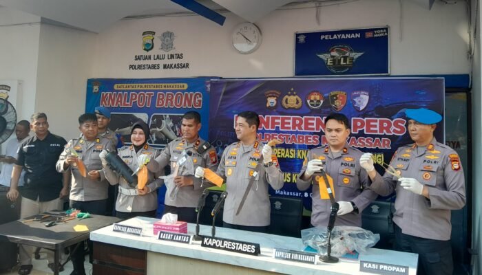 Polrestabes Makassar Sita 340 Motor, 245 Knalpot Brong dan Ungkap Tawuran Geng Motor: 19 Remaja Diamankan, 3 Masih DPO