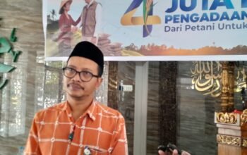 Penyerapan Bulog Sulselbar Capai 771.000 Ton, Fahrurozi Sebut Perputaran Dana Petani Hampir Rp10 Triliun