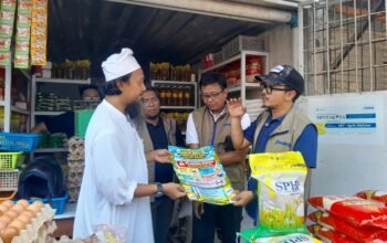 Sidak RPK di Makassar, Bulog Sulselbar Perketat Pengawasan Penjualan Beras SPHP