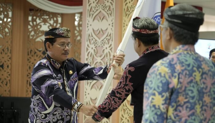 Wagub Ingkong Ala Kukuhkan Dewan SDA Kaltara 2026-2030