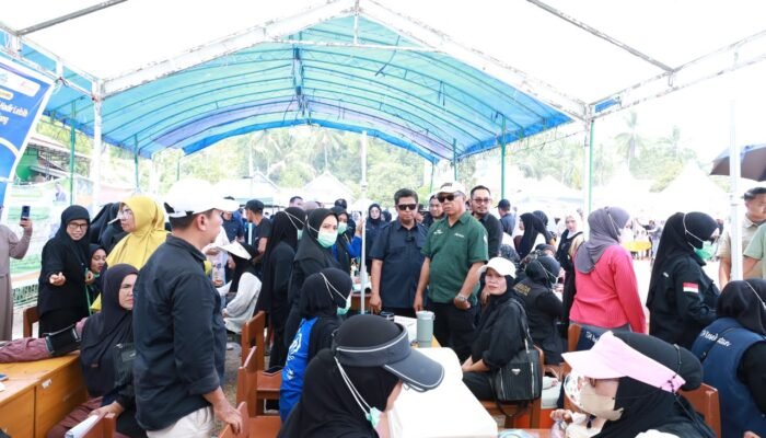 Dinkes Bulukumba Layani 2.884 Peserta dengan 16 Jenis Pelayanan Kesehatan di Jambore Pelayanan di Kajang 