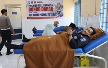 Sambut HUT Humas Polri ke-75, Humas Polres Bulukumba Gelar ki Bakti Sosial Donor Darah
