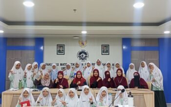 Outing Class SMPIT Plus Qurthuba, Kunjungi Tauwwa Laboratorium FMIPA UNM dan Praktikum di Laboratorium Pendidikan IPA