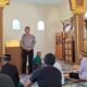Jumat Keliling, Polantas Polda Sulbar Hadir ki di Masjid Nurul Hilal Sosialisasi Keselamatan dan Eratkan Silaturahmi