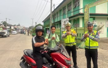 Ops Patuh Marano, Satgas Gakkum Sambangi ki Sekolah di Mamuju, Berikan Tindakan Humanis Pelanggar Lalu Lintas